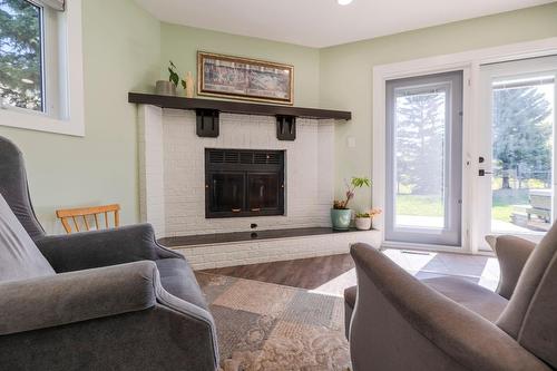 1267 Valley View Place, Sparwood, BC - Indoor Photo Showing Living Room With Fireplace