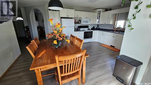 102 Lundy Place, Stoughton, SK - Indoor Photo Showing Dining Room