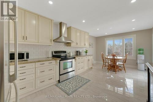 1442 Gilford Road, Innisfil, ON - Indoor Photo Showing Kitchen
