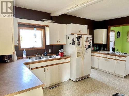 107 1St Avenue W, Shell Lake, SK - Indoor Photo Showing Kitchen With Double Sink