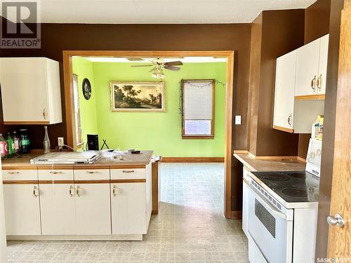 107 1St Avenue W, Shell Lake, SK - Indoor Photo Showing Kitchen