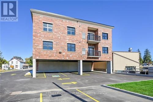 301 - 15 Talbot Street W, Haldimand, ON - Outdoor