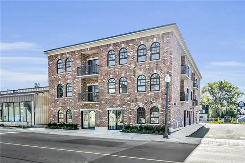 15 Talbot Street W|Unit #304, Cayuga, ON - Outdoor With Facade