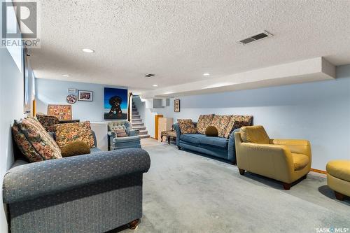 3014 Westgate Avenue, Regina, SK - Indoor Photo Showing Living Room