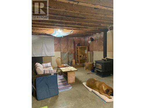 507 Arlington Road, Slocan, BC - Indoor Photo Showing Basement