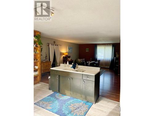 507 Arlington Road, Slocan, BC - Indoor Photo Showing Bathroom