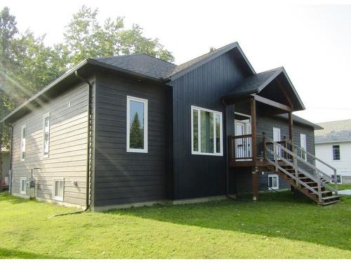 911 Victoria Avenue North, Fort Frances, ON - Outdoor