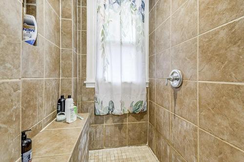 145 Emerald Street S, Hamilton, ON - Indoor Photo Showing Bathroom
