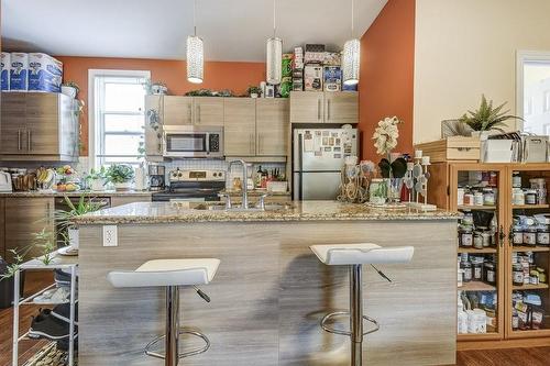 145 Emerald Street S, Hamilton, ON - Indoor Photo Showing Kitchen With Upgraded Kitchen