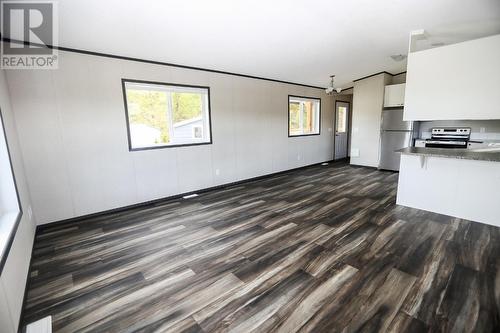 4510 Power Road Unit# 46, Barriere, BC - Indoor Photo Showing Kitchen