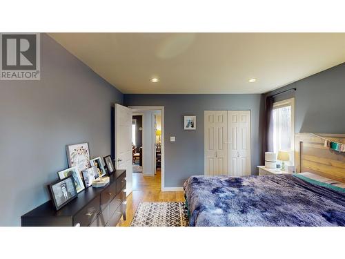 2805 Neighbour Road, Quesnel, BC - Indoor Photo Showing Bedroom