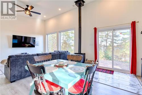 355 Greenway Drive, Westmeath, ON - Indoor Photo Showing Dining Room