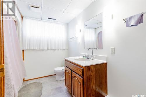 309 Strange Street, Cut Knife, SK - Indoor Photo Showing Bathroom