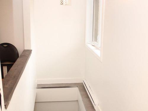Escalier - 103  - 103A Rue De La Falaise, Sainte-Marguerite-Du-Lac-Masson, QC - Indoor Photo Showing Other Room