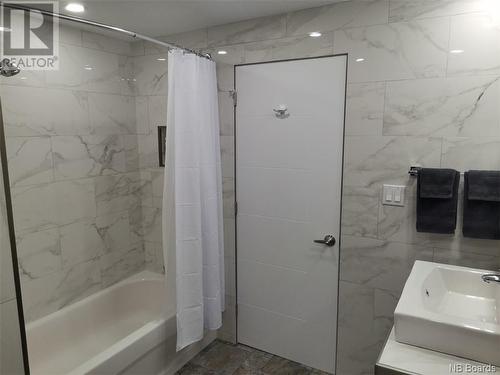 183 Chaleur, Charlo, NB - Indoor Photo Showing Bathroom