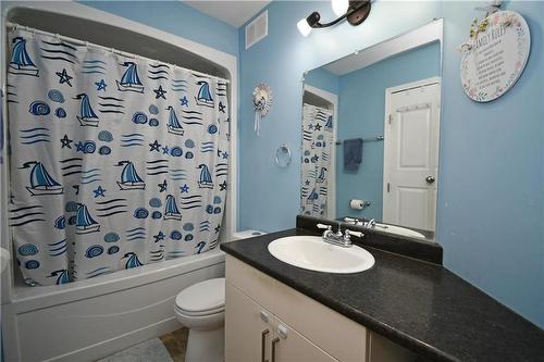 401 Shell River Avenue, Russell, MB - Indoor Photo Showing Bathroom