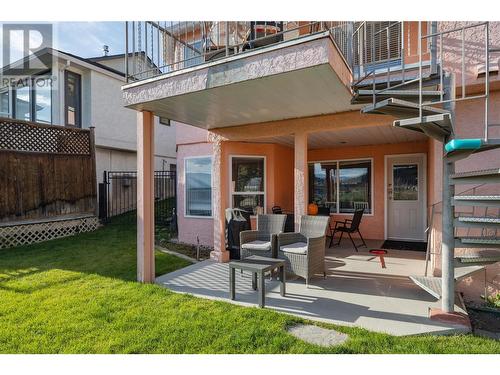 573 Spruceview Place N, Kelowna, BC - Outdoor With Deck Patio Veranda