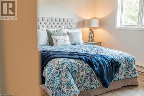 2945 Bruce Road 13, Oliphant, ON - Indoor Photo Showing Bedroom