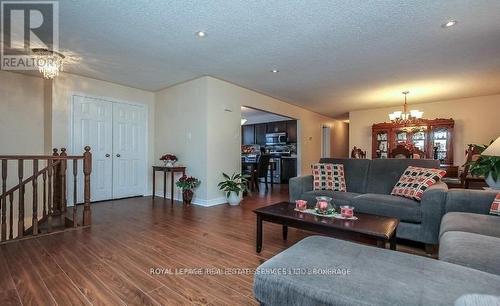 51 Smallman Drive, Wasaga Beach, ON - Indoor Photo Showing Living Room