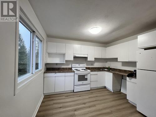 1512-1514 E 7Th Avenue, Prince Rupert, BC - Indoor Photo Showing Kitchen