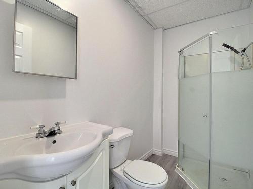 Salle de bains - 521  - 525 1Re Rue O., Barraute, QC - Indoor Photo Showing Bathroom