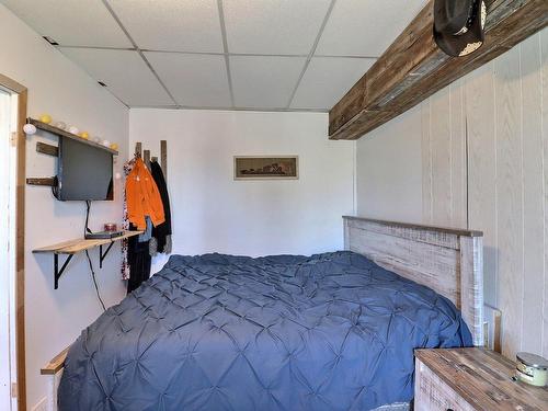 Bedroom - 521  - 525 1Re Rue O., Barraute, QC - Indoor Photo Showing Bedroom