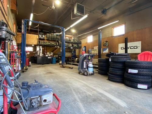 IntÃ©rieur - 510 Ch. De Knowlton, Lac-Brome, QC - Indoor Photo Showing Garage