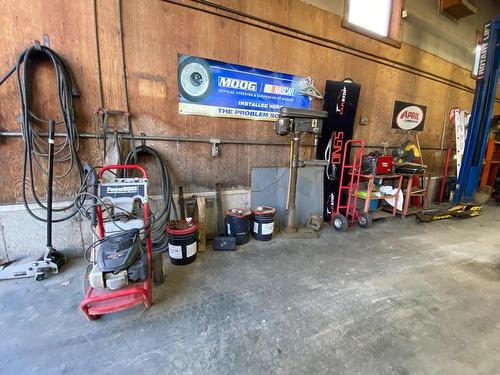 IntÃ©rieur - 510 Ch. De Knowlton, Lac-Brome, QC - Indoor Photo Showing Garage