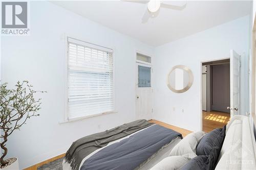 24 Seneca Street, Ottawa, ON - Indoor Photo Showing Bedroom