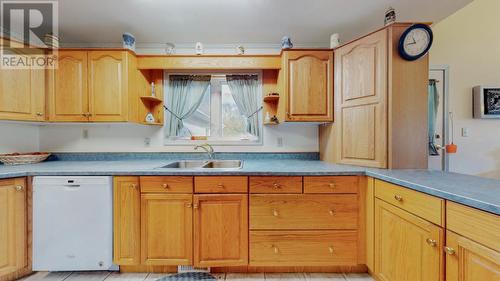 294 Road 6, Oliver, BC - Indoor Photo Showing Kitchen With Double Sink