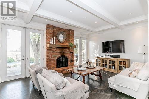 683 Davis Drive, Uxbridge, ON - Indoor Photo Showing Living Room With Fireplace