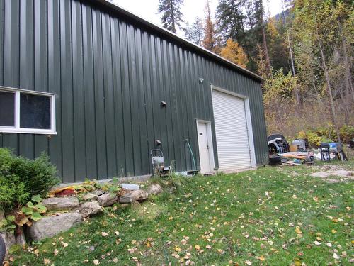 4640 Slocan River Road, Winlaw, BC - Outdoor With Exterior