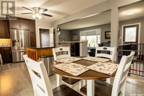 991 112Th Street, North Battleford, SK - Indoor Photo Showing Dining Room