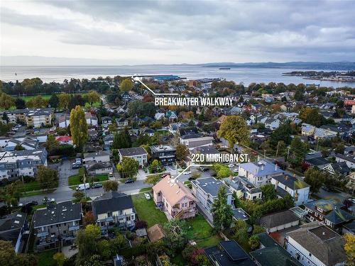 220 Michigan St, Victoria, BC - Outdoor With Body Of Water With View