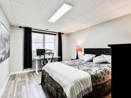 Bedroom - 280 Ch. De Blue Hills, Morin-Heights, QC - Indoor Photo Showing Bedroom