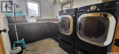 1106 Pacific Avenue, Carnduff, SK - Indoor Photo Showing Laundry Room