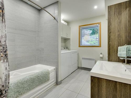 Bathroom - 80 1Re Rue Du Mont-Suisse, Saint-Sauveur, QC - Indoor