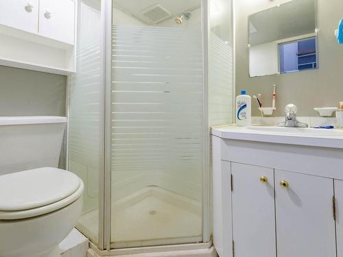 Bathroom - 995 Crois. Savard, Brossard, QC - Indoor Photo Showing Bathroom