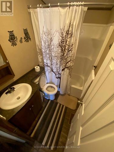 #Brd004 -1235 Villiers Line, Otonabee-South Monaghan, ON - Indoor Photo Showing Bathroom