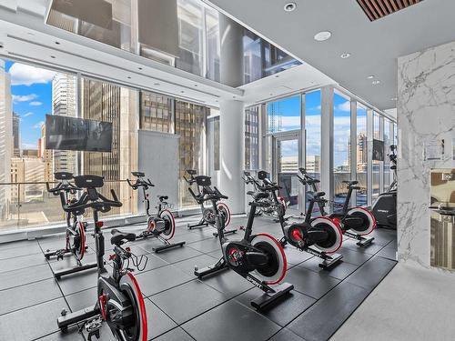Exercise room - 3909-720 Rue St-Jacques, Montréal (Ville-Marie), QC - Indoor Photo Showing Gym Room
