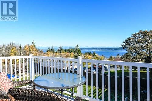 5594 7Th St, Union Bay, BC - Outdoor With Body Of Water With Deck Patio Veranda