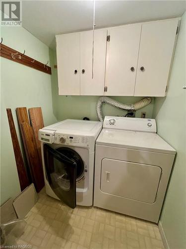 536 11Th Avenue Unit# 501, Hanover, ON - Indoor Photo Showing Laundry Room