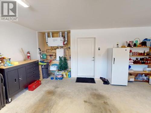7324 Edgehill Crescent, Powell River, BC - Indoor Photo Showing Garage