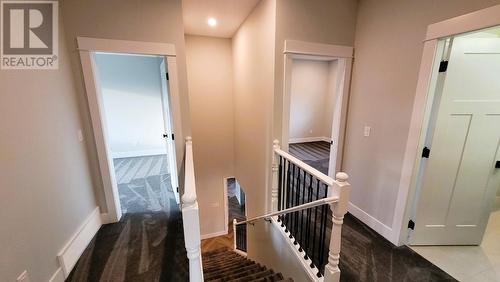 4920 Riverside Avenue, Grand Forks, BC - Indoor Photo Showing Other Room