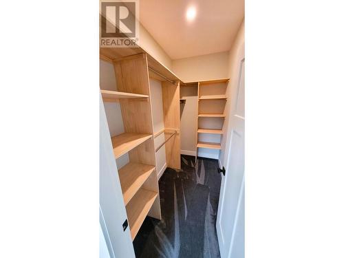 4920 Riverside Avenue, Grand Forks, BC - Indoor With Storage