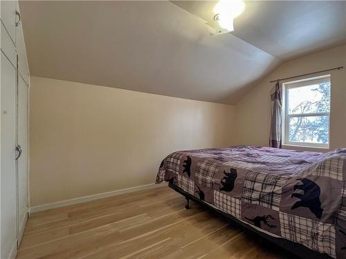 61 4Th Street S, Souris, MB - Indoor Photo Showing Bedroom