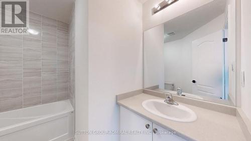 90 Sandhill Crane Dr, Wasaga Beach, ON - Indoor Photo Showing Bathroom