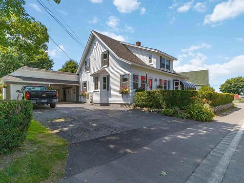 129 Hall Street, Lockeport, NS 