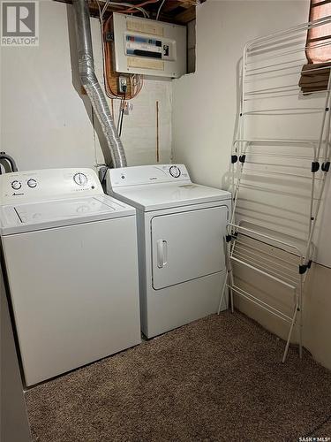 213 1St Avenue E, Lampman, SK - Indoor Photo Showing Laundry Room