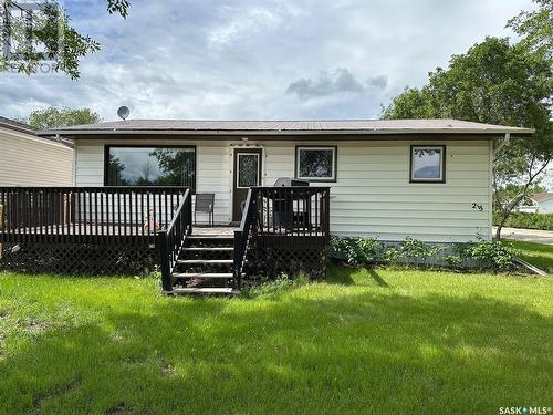 213 1St Avenue E, Lampman, SK - Outdoor